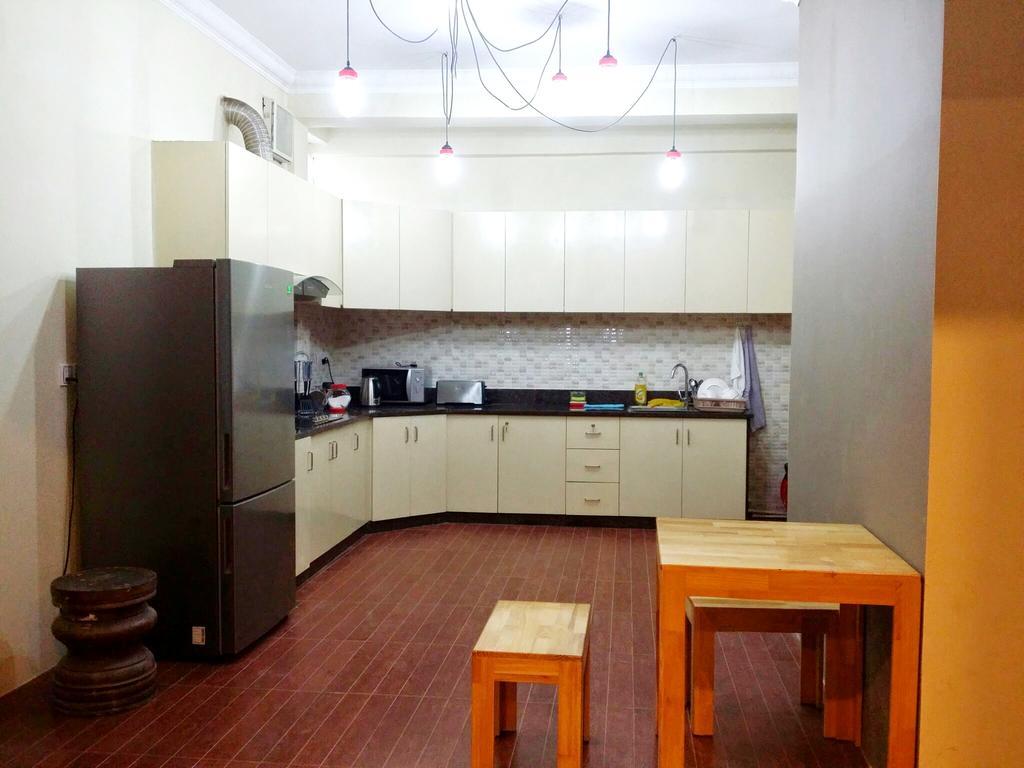 Envoy Hostel Phnom Penh Rum bild