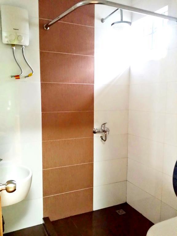 Envoy Hostel Phnom Penh Rum bild