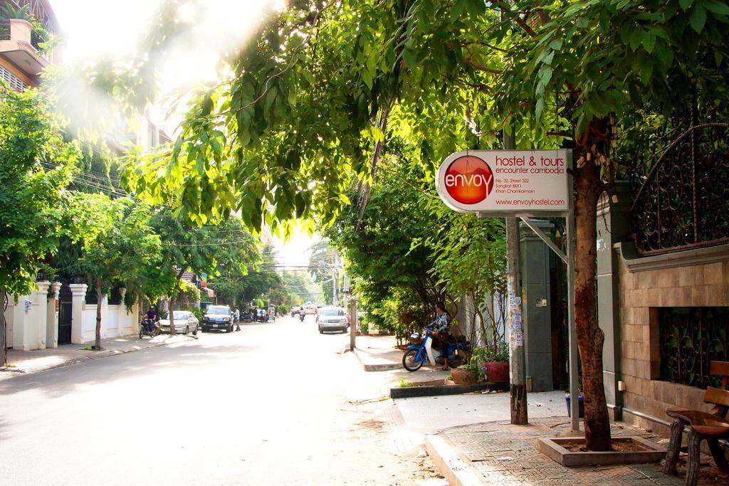 Envoy Hostel Phnom Penh Exteriör bild