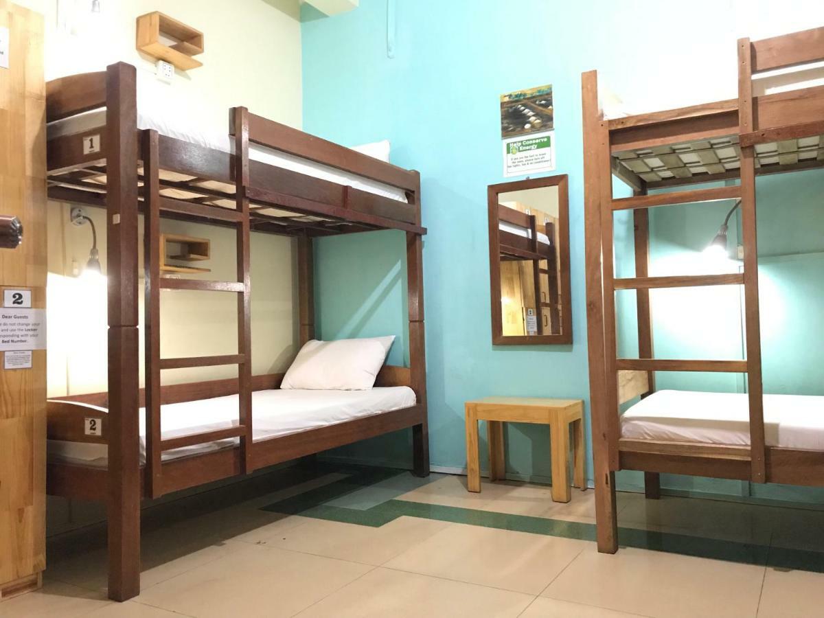 Envoy Hostel Phnom Penh Exteriör bild
