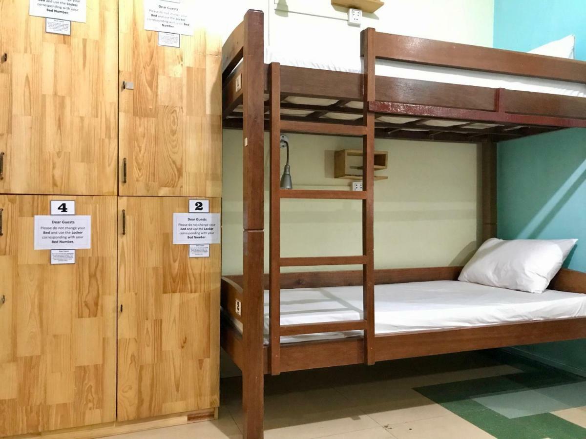 Envoy Hostel Phnom Penh Exteriör bild